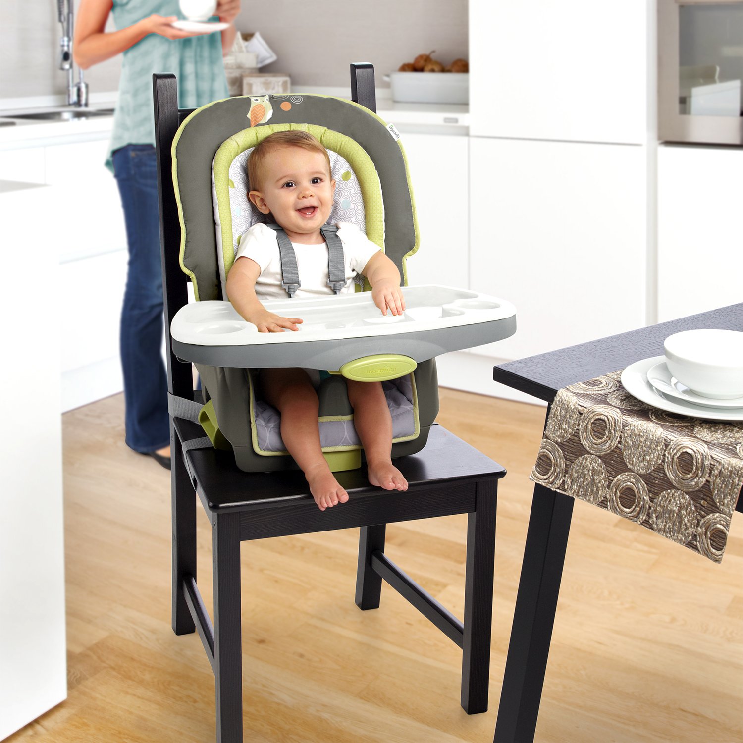Ingenuity trio 3 in 1 outlet deluxe high chair sahara burst
