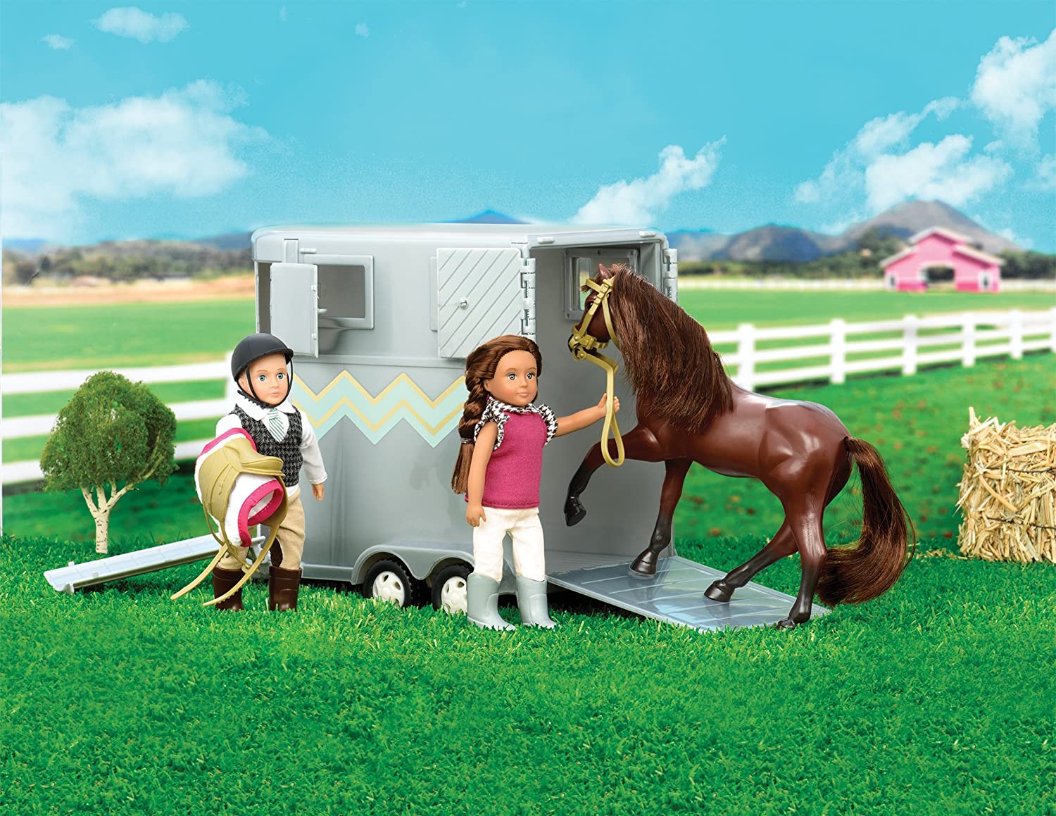 Lori hoofing 2025 it horse trailer