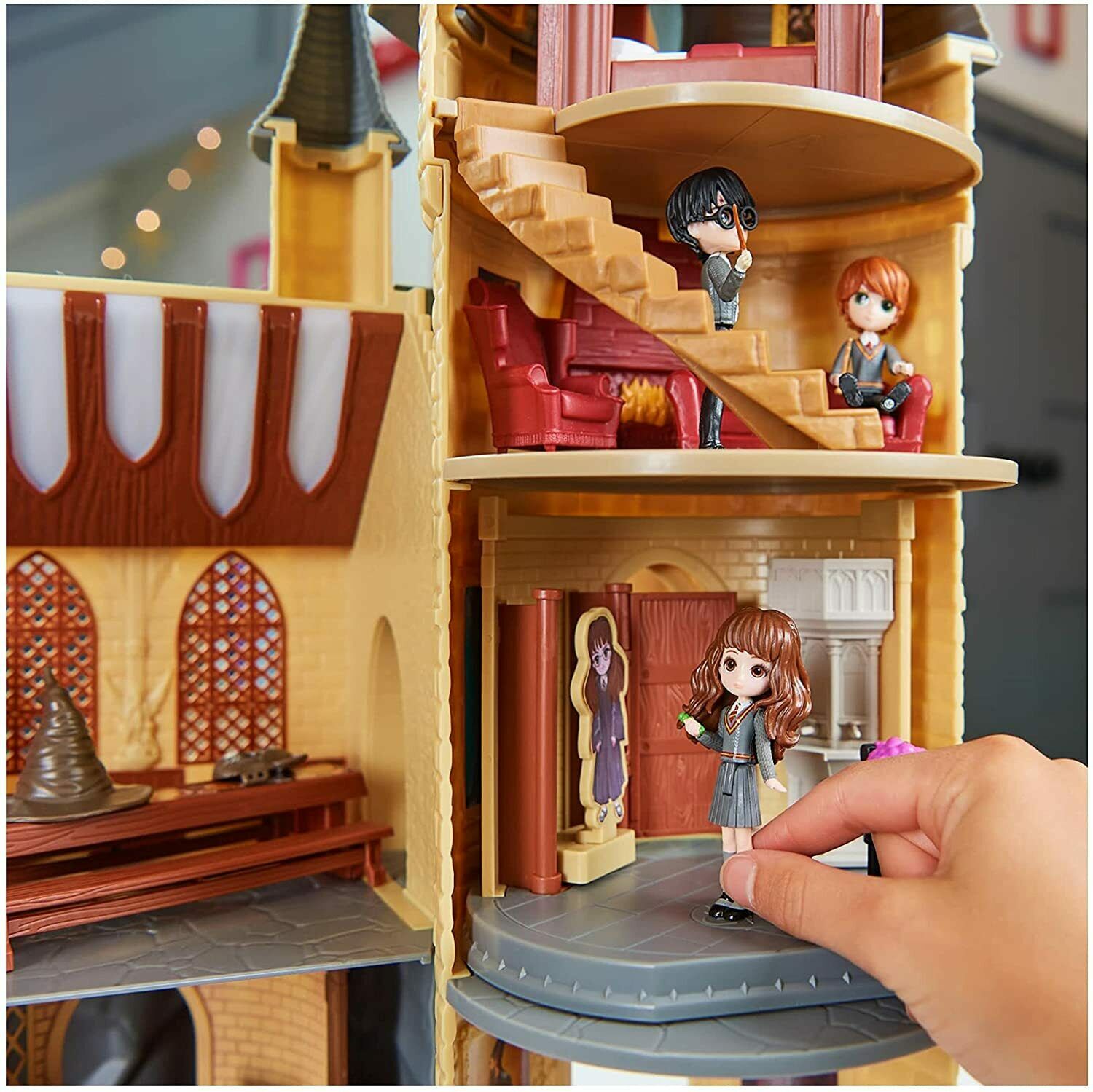 Hogwarts castle dollhouse deals